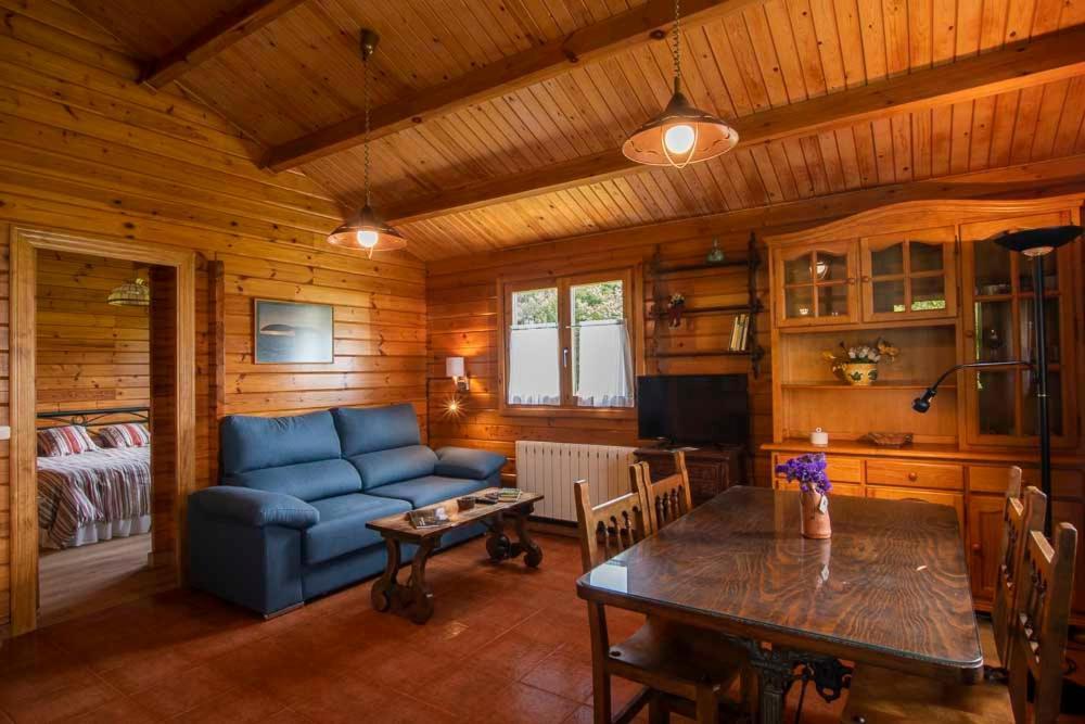 Apartamentos El Cueto Ovinana  ภายนอก รูปภาพ