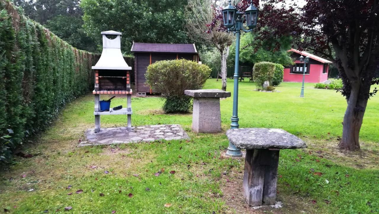 Apartamentos El Cueto Ovinana  ภายนอก รูปภาพ